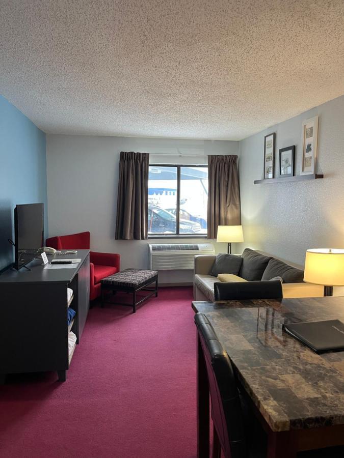 Pictured Rocks Inn And Suites Munising Ngoại thất bức ảnh