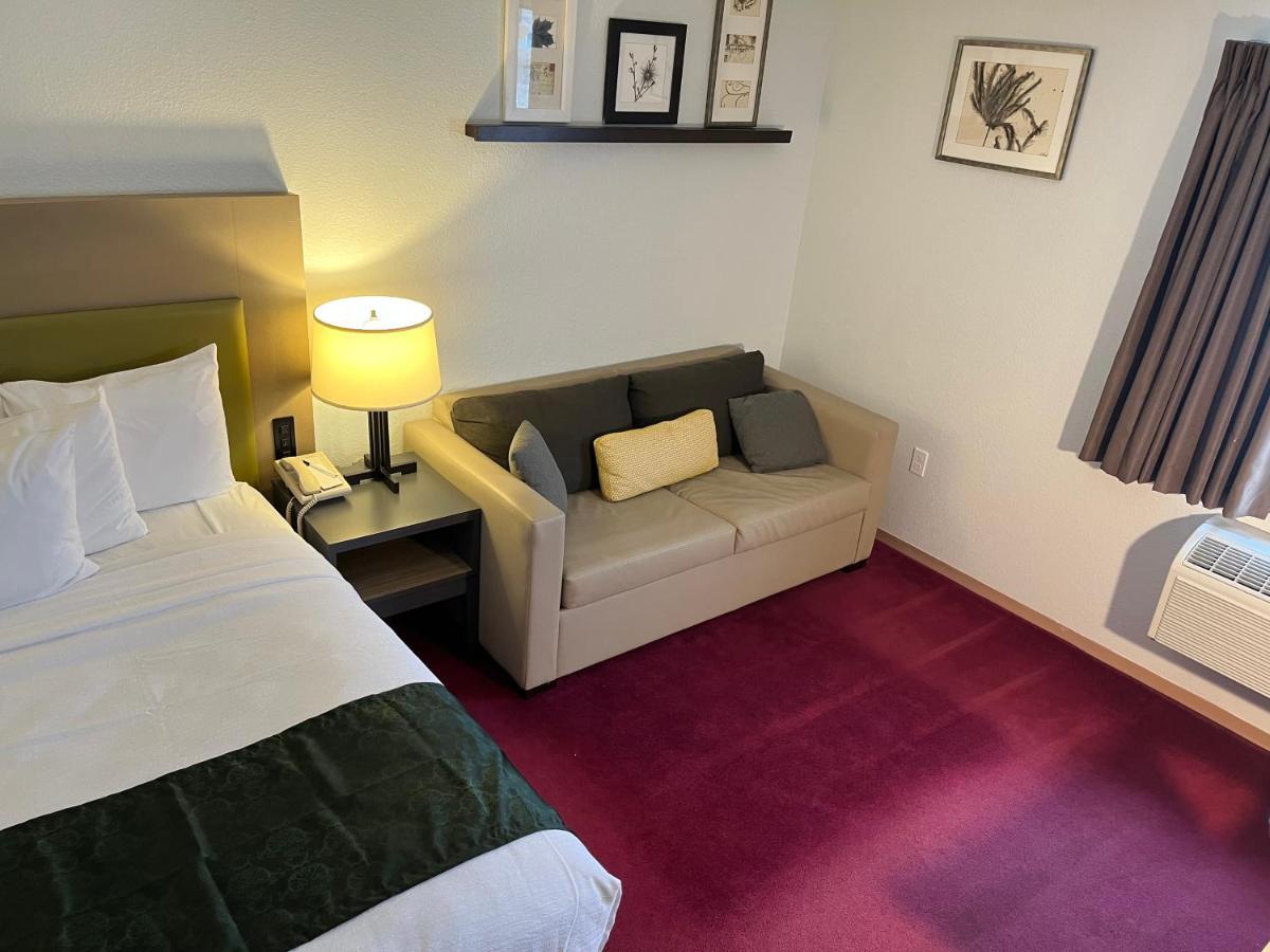 Pictured Rocks Inn And Suites Munising Ngoại thất bức ảnh