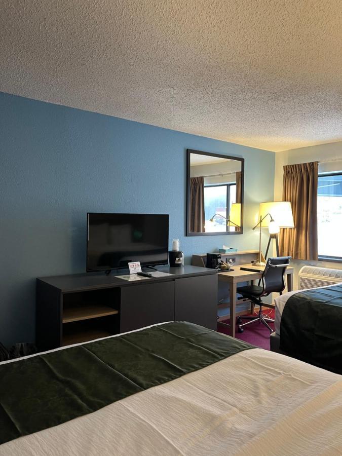Pictured Rocks Inn And Suites Munising Ngoại thất bức ảnh