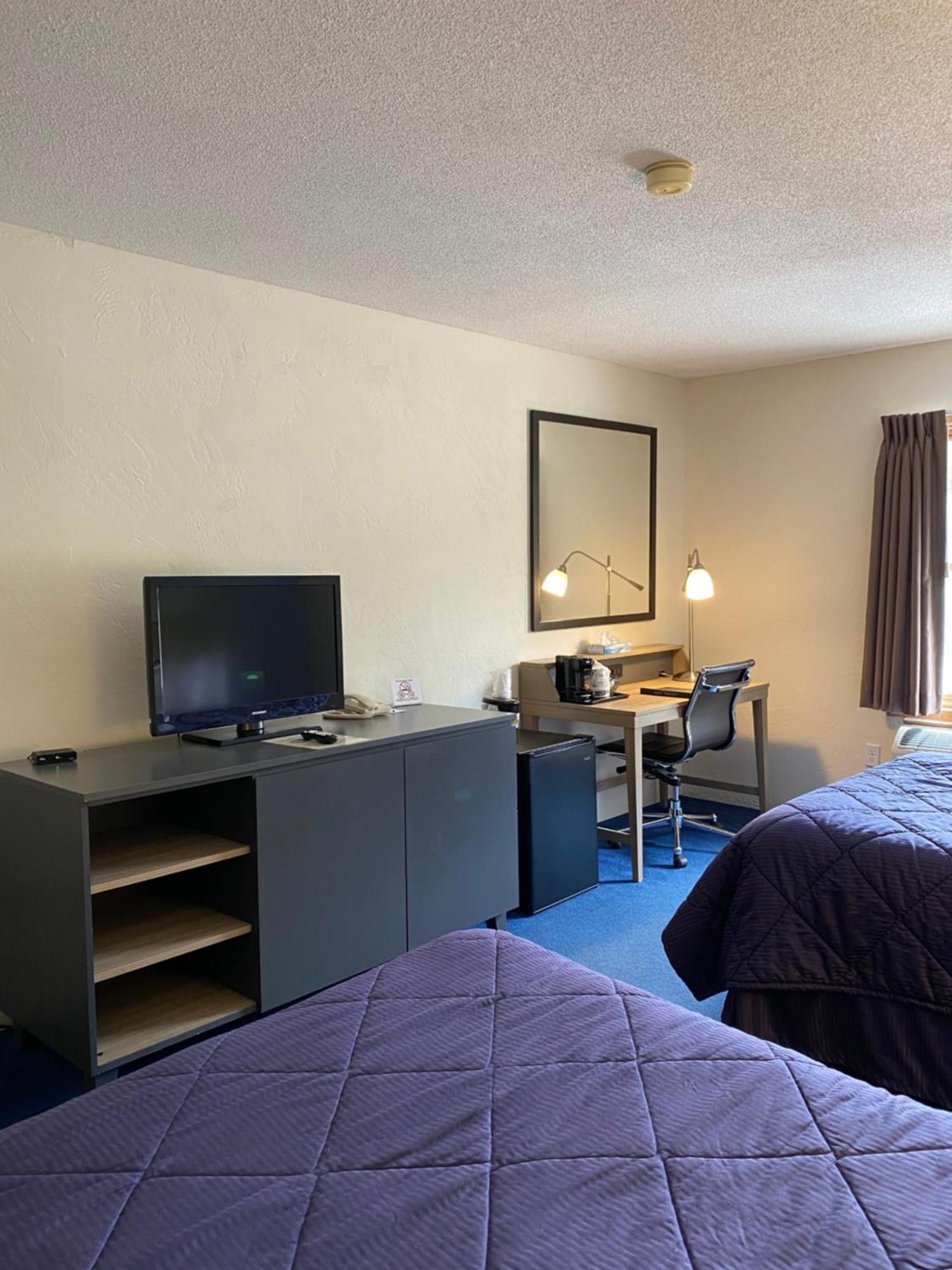 Pictured Rocks Inn And Suites Munising Ngoại thất bức ảnh