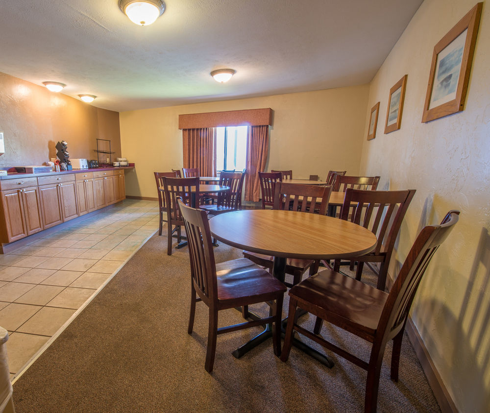 Pictured Rocks Inn And Suites Munising Ngoại thất bức ảnh