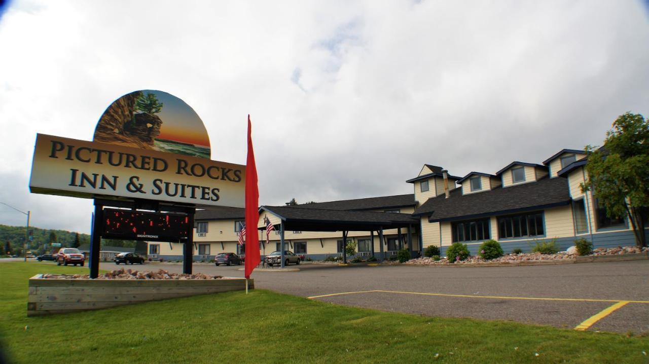 Pictured Rocks Inn And Suites Munising Ngoại thất bức ảnh